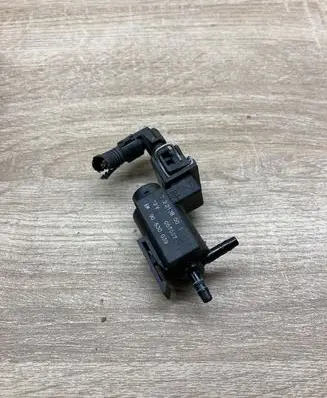 Opel Vectra C Vacuum valve 90530039 72213800