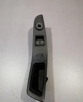 Hyundai i20 (GB IB) Electric window control switch