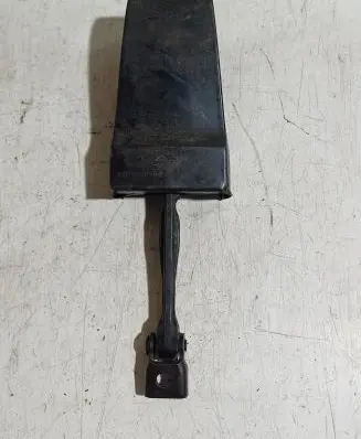 Skoda Superb B6 (3T) Rear door check strap stopper 3T0839249
