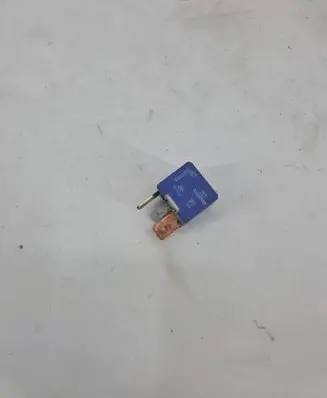 Volkswagen Golf II Other relay 857951253 899663