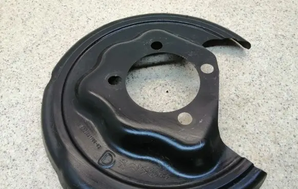 Opel Corsa F Rear brake disc plate dust cover 9827551780