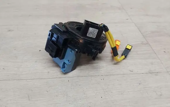 Toyota Avensis T270 Yaw turn rate sensor 89245-05040