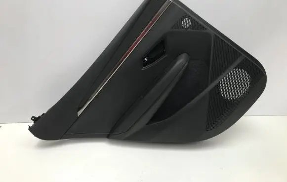 Renault Megane E-Tech Coupe rear side trim panel 829018056R