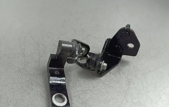 Rear door hinge set