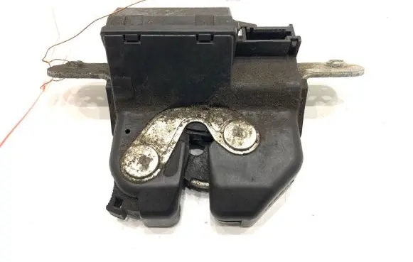 Fiat Grande Punto Tailgate exterior lock 55701971