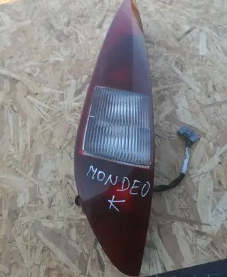 Ford Mondeo Mk III Rear/tail lights 1S7113405C