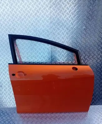 Seat Leon (1P) Side sliding door 
