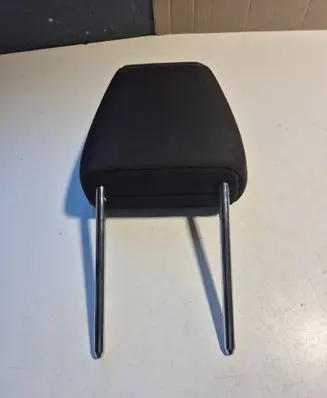 Ford Fiesta Front seat headrest 