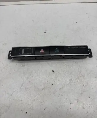 Mitsubishi Outlander Hazard light switch 8002C642 C68559 3806800467