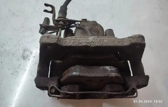 Audi A4 S4 B7 8E 8H Front brake caliper