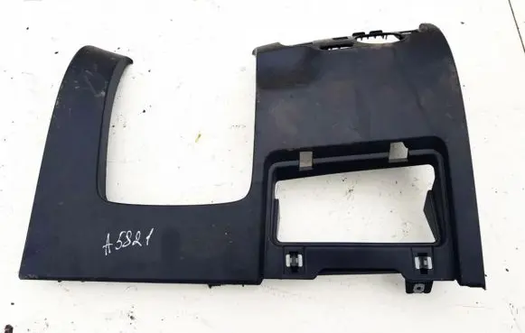 Volkswagen Jetta VI Other interior part 5c8819367