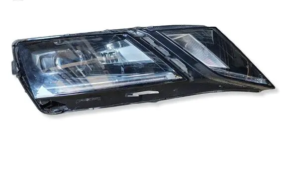 Skoda Octavia Mk3 (5E) Headlight/headlamp 5E1941016E