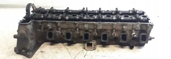 BMW 5 E39 Engine head 22468759
