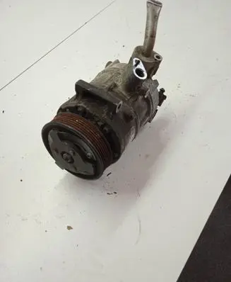 Volkswagen Touran II Air conditioning (A/C) compressor (pump) TOURAN2011M1677KW