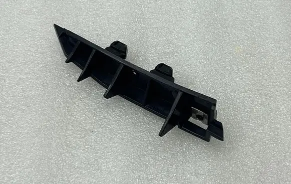 Cupra Formentor Front bumper mounting bracket 5FF807678