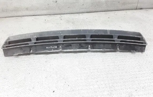 Volkswagen Golf IV Front bumper lower grill 1J0853677