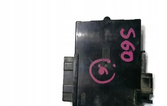 Volvo S60 Seat control module 8691707