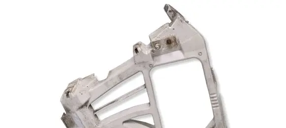Ford Focus Front bumper mounting bracket 4M51A17E850AK