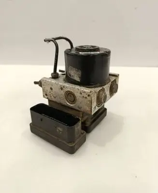 Ford Fiesta ABS Pump 8V512M110AD