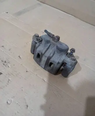 Citroen C-Crosser Front brake caliper