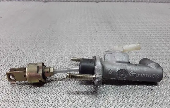 Toyota Celica T230 Clutch master cylinder