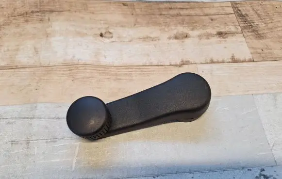 Skoda Octavia Mk2 (1Z) Rear door window winding handle 1H0837581D 1H0837581