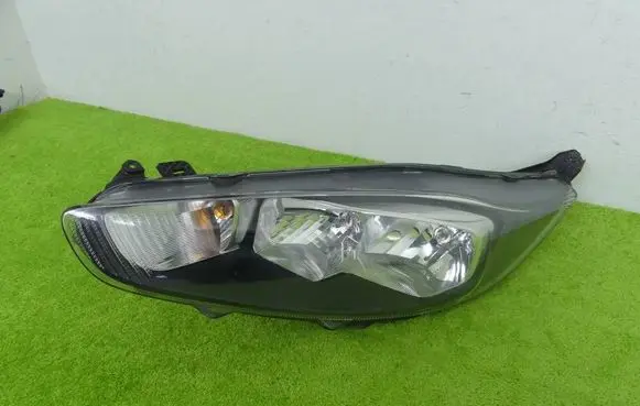 Ford Fiesta Headlight/headlamp C1BB-13W030-AD