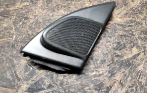 Volvo XC60 Front door high frequency speaker 30781068 30761586