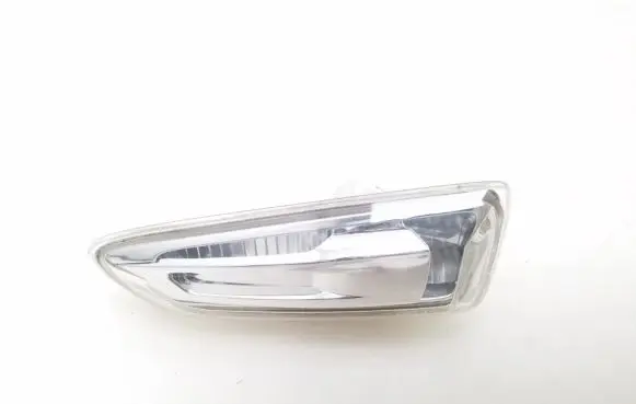 Front fender indicator light