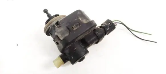 Headlight level adjustment motor