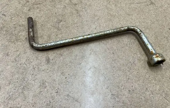 BMW 3 E46 Wheel nut wrench 71121179953 1179953