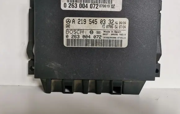 Mercedes-Benz CLS C219 Parking PDC control unit/module A21954503320263004072