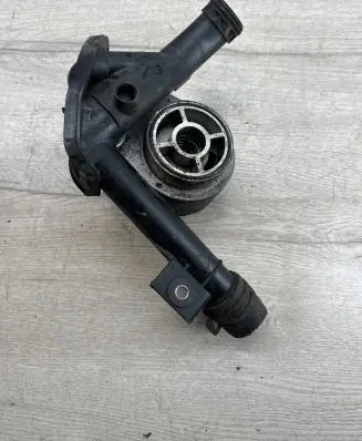 Engine oil radiator