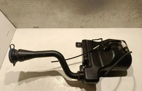 Mercedes-Benz Vito Viano W447 Windshield washer fluid reservoir/tank A4478690020 A4478690066