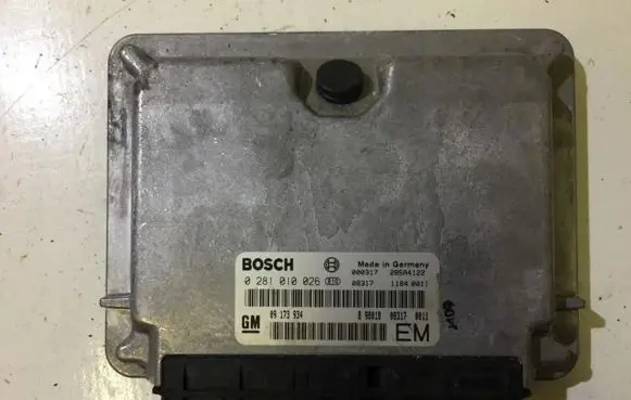 Opel Frontera B Engine control unit/module 0281010026 09173934