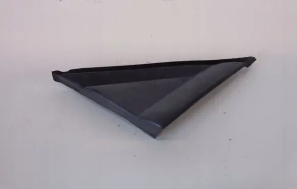 Ford Mondeo MK IV Front arch trim 