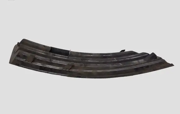 Volkswagen PASSAT B6 Front bumper lower grill 3C0853665