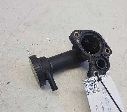 Mini One - Cooper R50 - 53 Oil fill pipe 04777858AB