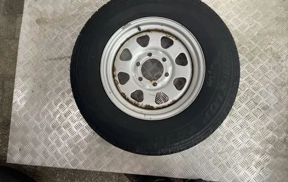 Isuzu D-Max R16 steel rim 
