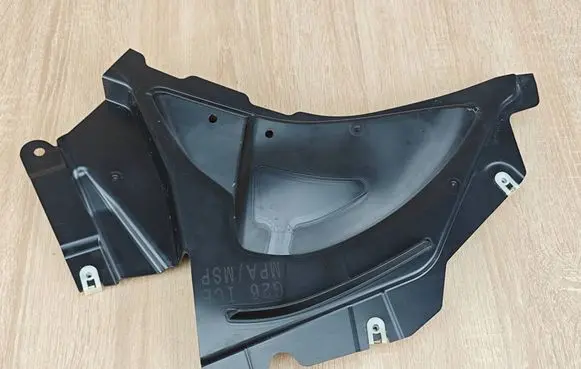 BMW 4 G22 G23 G24 G26 Front arch 8081680