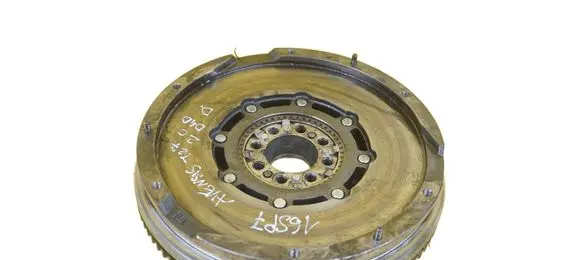 Toyota Avensis T270 Dual mass flywheel 415028410 1ADFTV