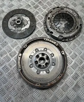 Volkswagen Golf VI Clutch set kit 3082001409