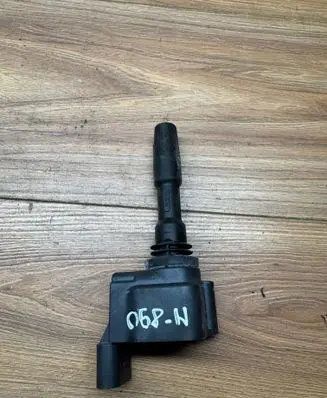 Seat Altea High voltage ignition coil 05E905110 77640004