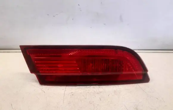 Jaguar XF X250 Tailgate rear/tail lights 8X2315K273CD 2NE23804603