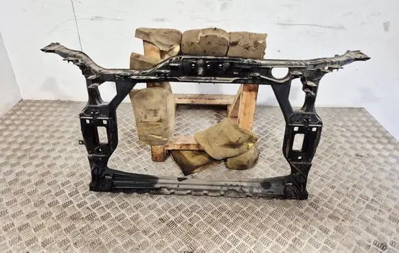 Audi Q5 SQ5 8R Radiator support slam panel bracket