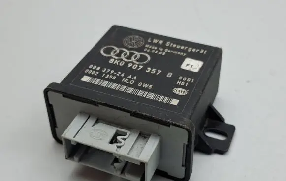 Audi Q5 SQ5 Light module LCM 8K0907357B 00837924AA 00021358
