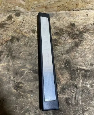 Jaguar XF X250 Front sill trim cover 8X2313201AF