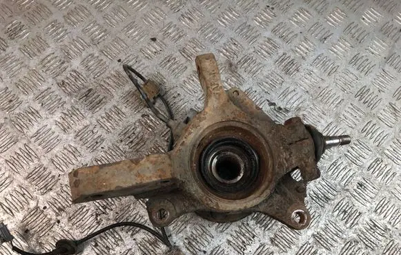 Subaru Forester SG Front wheel hub