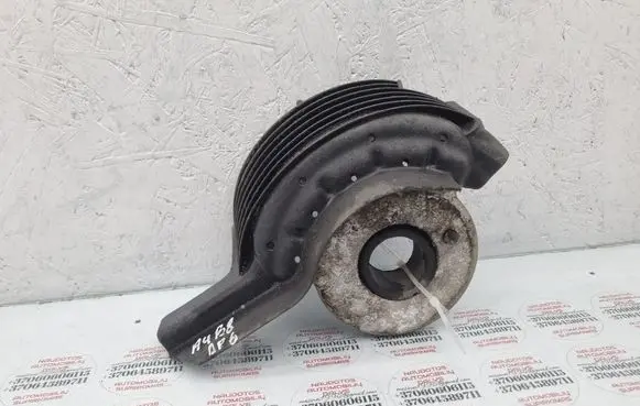 Audi A4 S4 B8 8K Rear coil spring rubber mount 8K0511540E