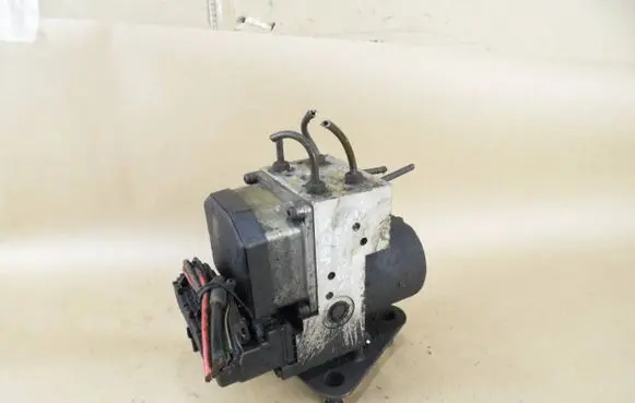 Mercedes-Benz Sprinter W901 W902 W903 W904 ABS Pump 0265220488 0004460789 0273004311